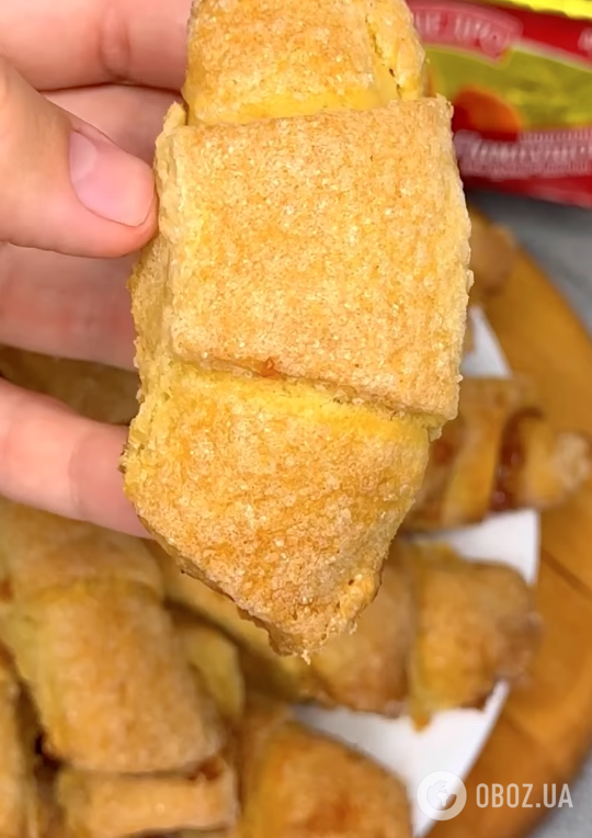 Хрусткі рогалики, від яких неможливо відірватися: рецепт, який підкорює мережу