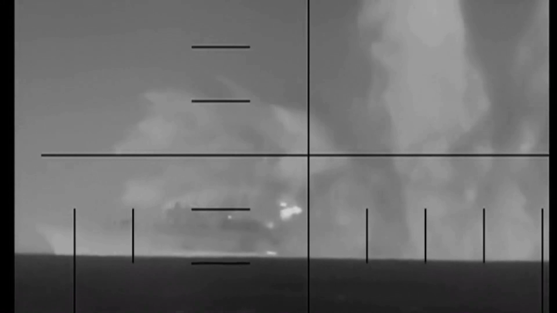 Американська субмарина потопила іранський фрегат в Індійському океані: що відомо про долю екіпажу. Відео