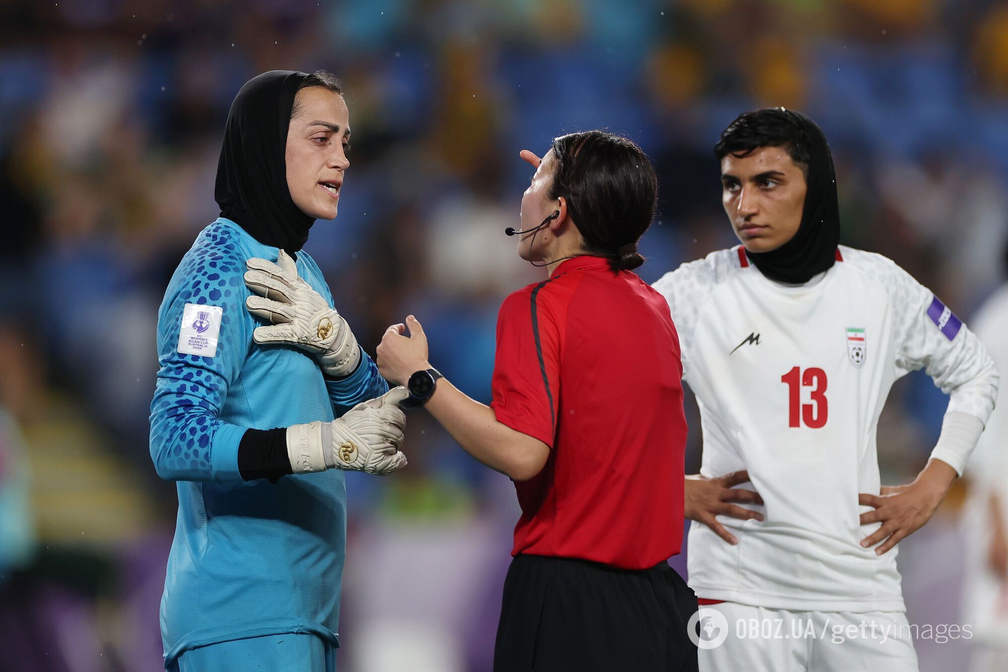 Збірній Ірану з футболу довелося відмовитися від бунту перед грою Кубку Азії серед жінок. Відео