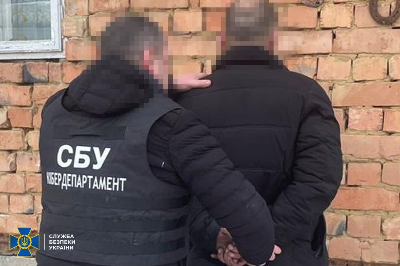 "Тариф" сягав 24 тис. доларів: СБУ і Нацполіція ліквідували десять схем для ухилянтів у різних регіонах України. Фото