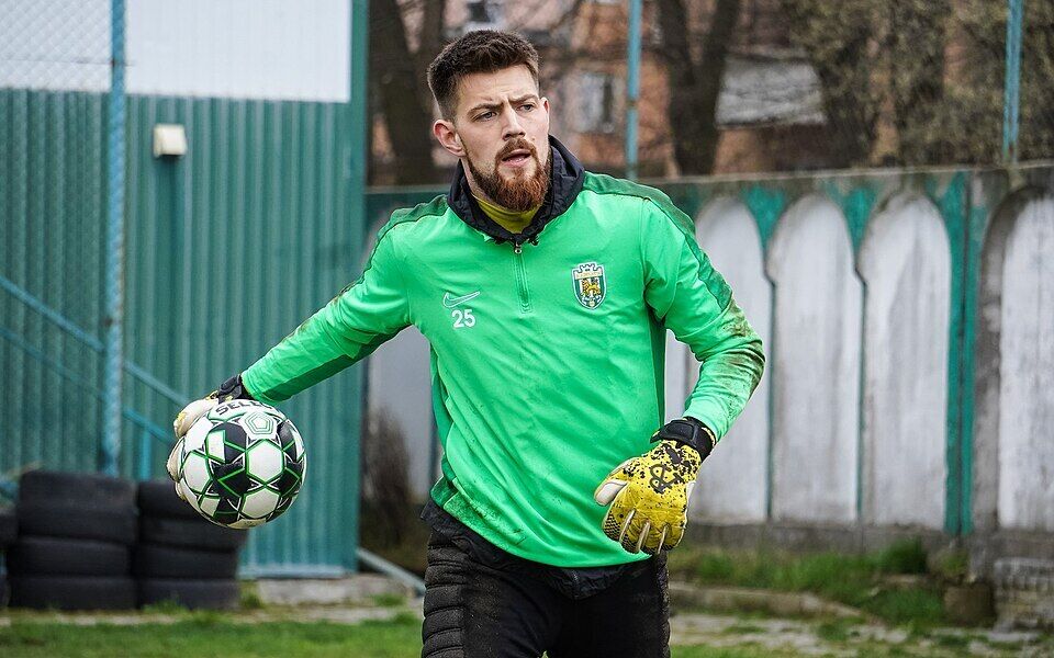 Ексфутболісти української збірної залишили Україну заради роботи в Таджикистані