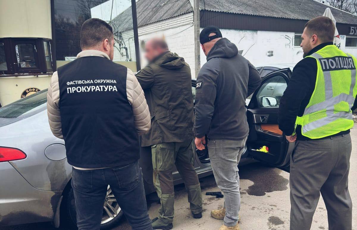 Зарабатывал на гуманитарной помощи для ВСУ: на Киевщине задержали иностранца. Подробности и фото