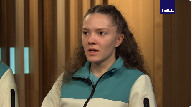 Російській ковзанярці на ОІ-2026 подарували Samsung, а через 20 хвилин зажадали повернути