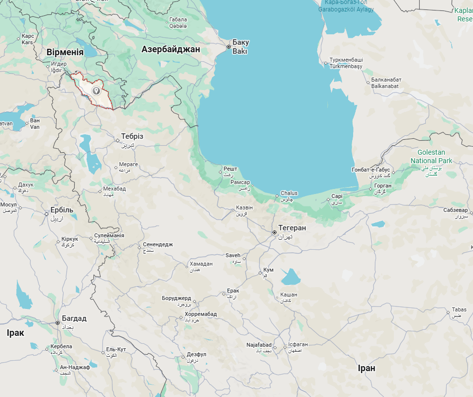 Безпілотник, який летів з Ірану, впав поблизу аеропорту у Азербайджані: є поранені, МЗС викликало посла Ірану