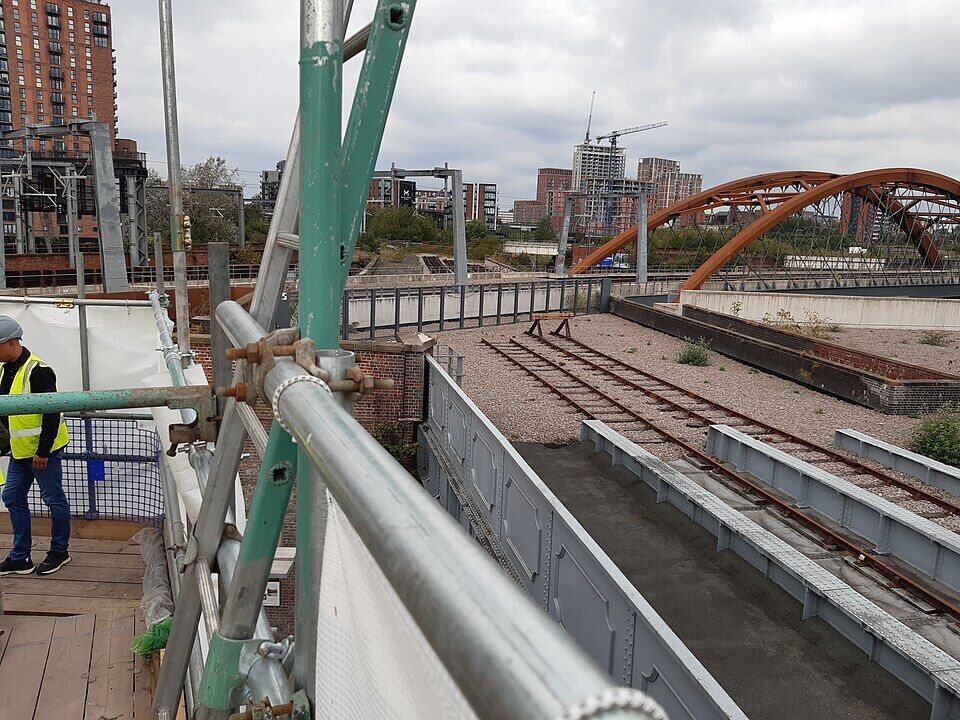 Майже 200 років: де розташована найстаріша залізнична станція у світі