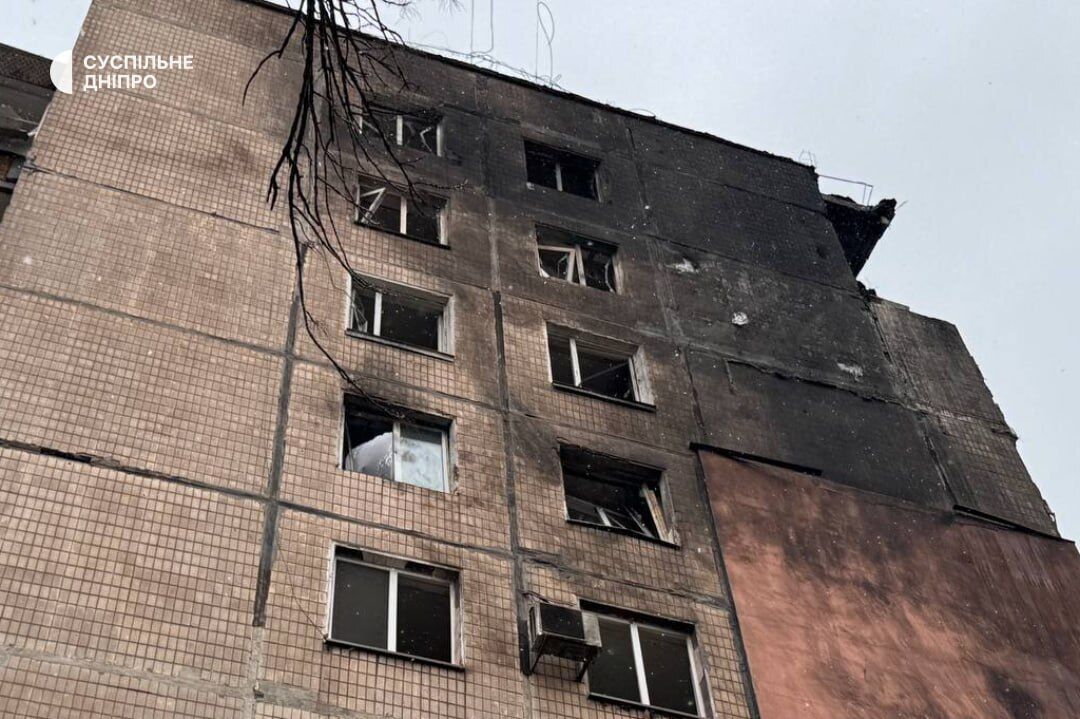 Оккупанты атаковали Кривой Рог и Никополь: есть попадание в девятиэтажку и раненые. Фото и видео