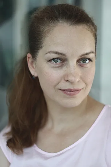 "Люди, не бравшие в руки оружие, играют героев – это цинично". Алла Самойленко – о спекуляциях войной, одних и тех же лицах в кино и известном сыне