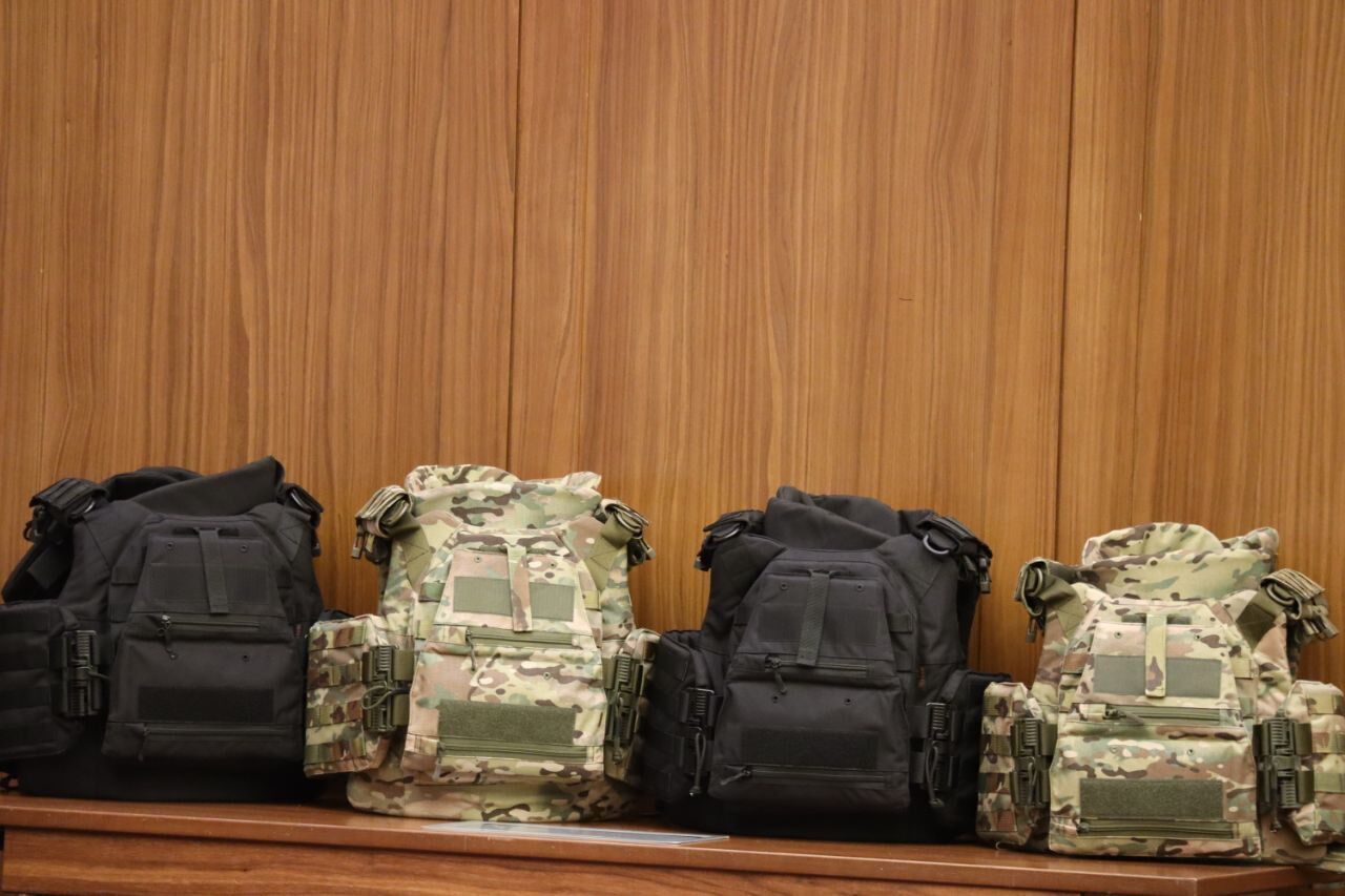 Награды и новые анатомические бронежилеты: в Киеве состоялся форум женщин системы МВД