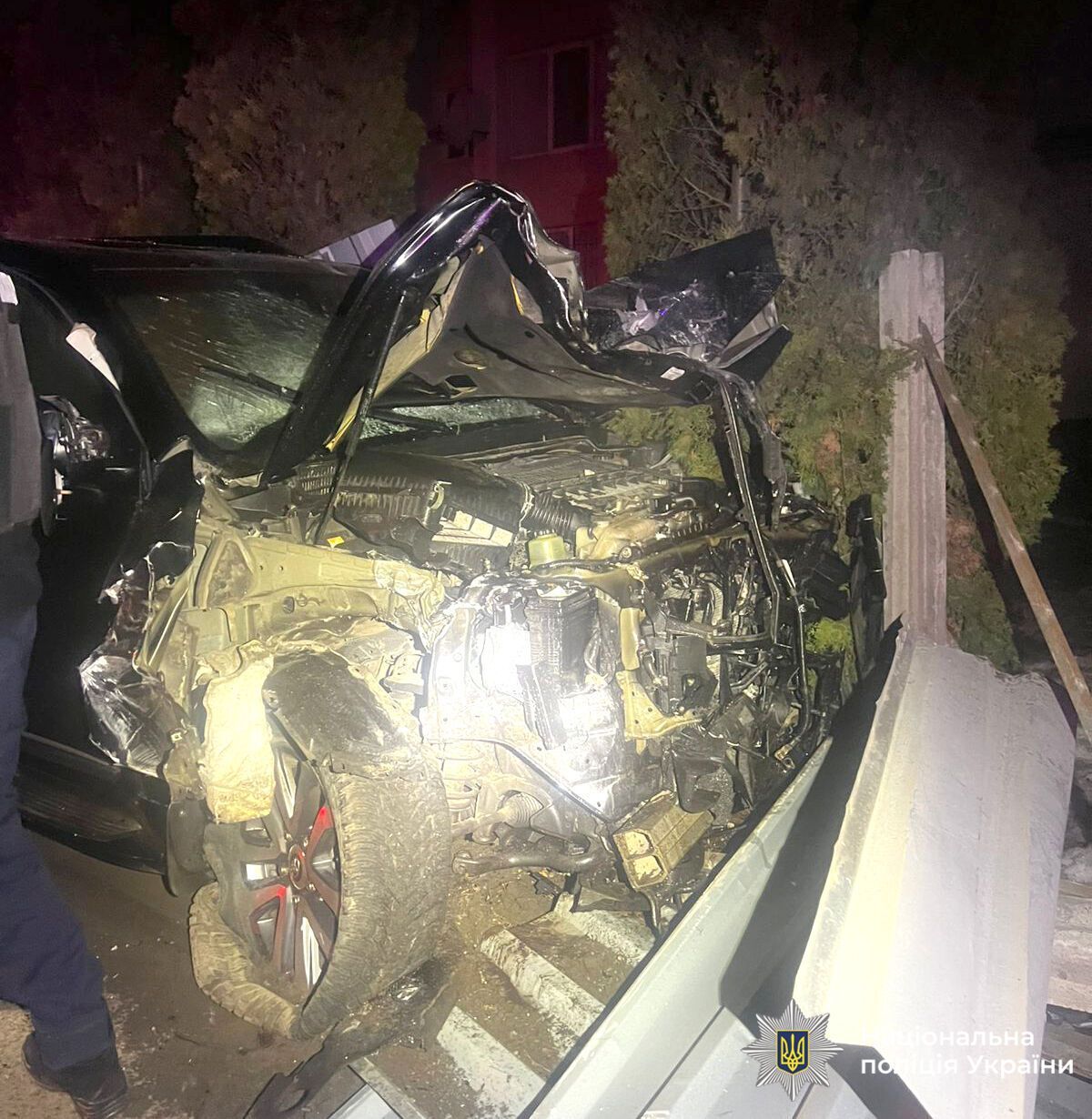 В Виннице нетрезвый водитель убегал от полиции и устроил смертельное ДТП. Фото