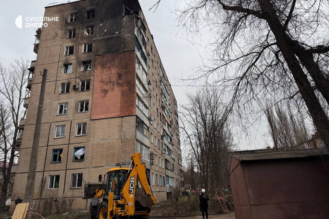 Оккупанты атаковали Кривой Рог и Никополь: есть попадание в девятиэтажку и раненые. Фото и видео