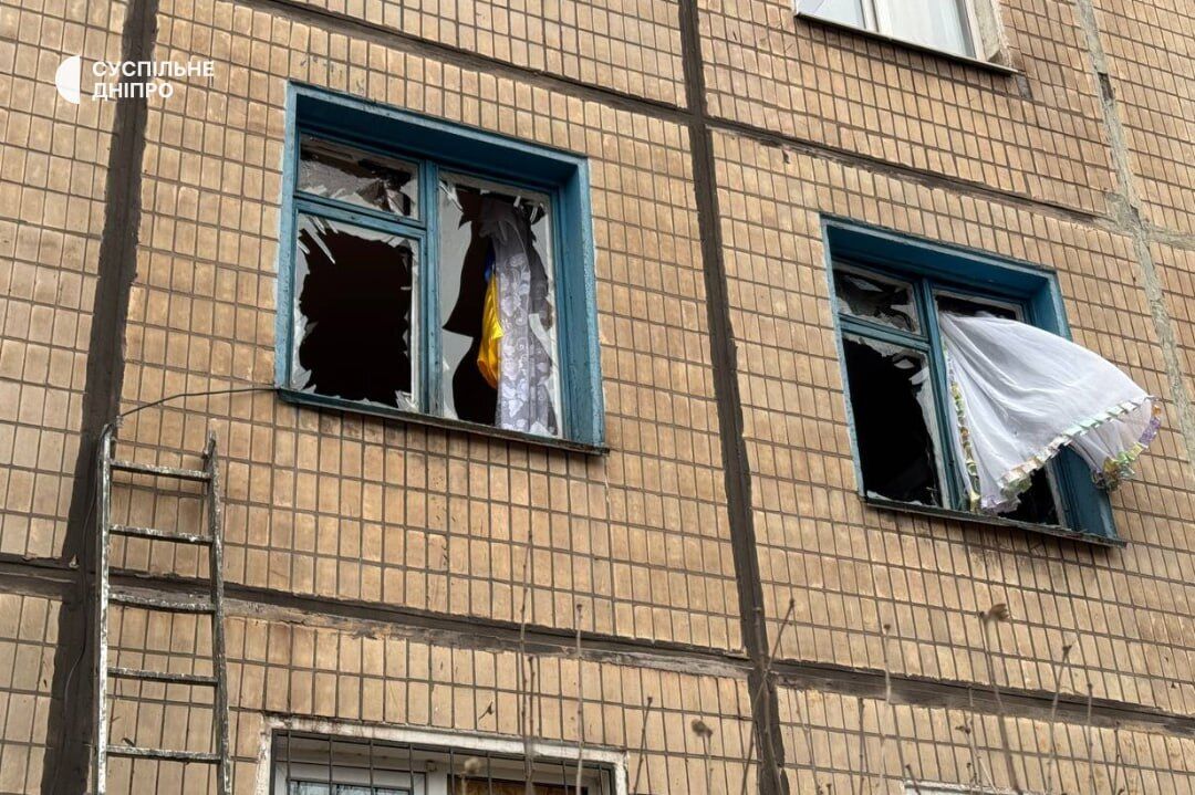 Оккупанты атаковали Кривой Рог и Никополь: есть попадание в девятиэтажку и раненые. Фото и видео