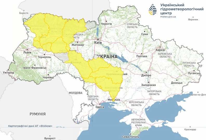 В Україну йде теплий антициклон: синоптики сказали, якої погоди очікувати на вихідних. Карта
