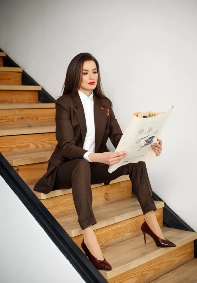 "Какой позор": что известно о госпоже посла Украины в Омане, которая возмутила сеть своим нарядом на важной встрече. Фото