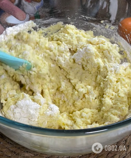 Пухкі сирні кекси до чаю: готуються елементарно