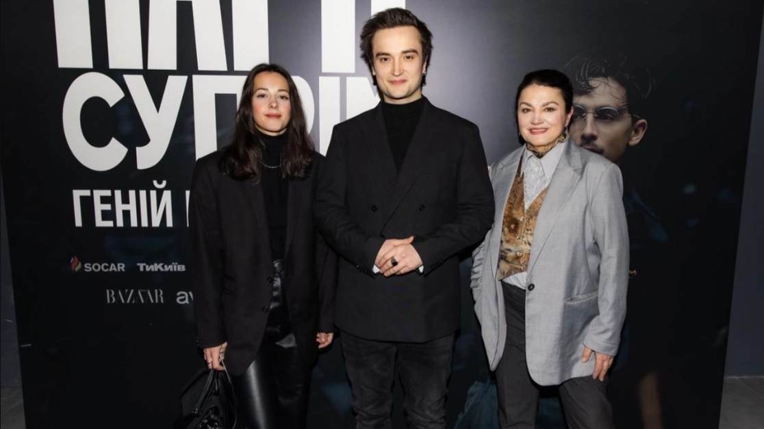 "Ця тема "гріє" вуха багатьом". В'ячеслав Хостікоєв – про родинний розкол, бізнес у пластичній хірургії та болючі публічні ярлики