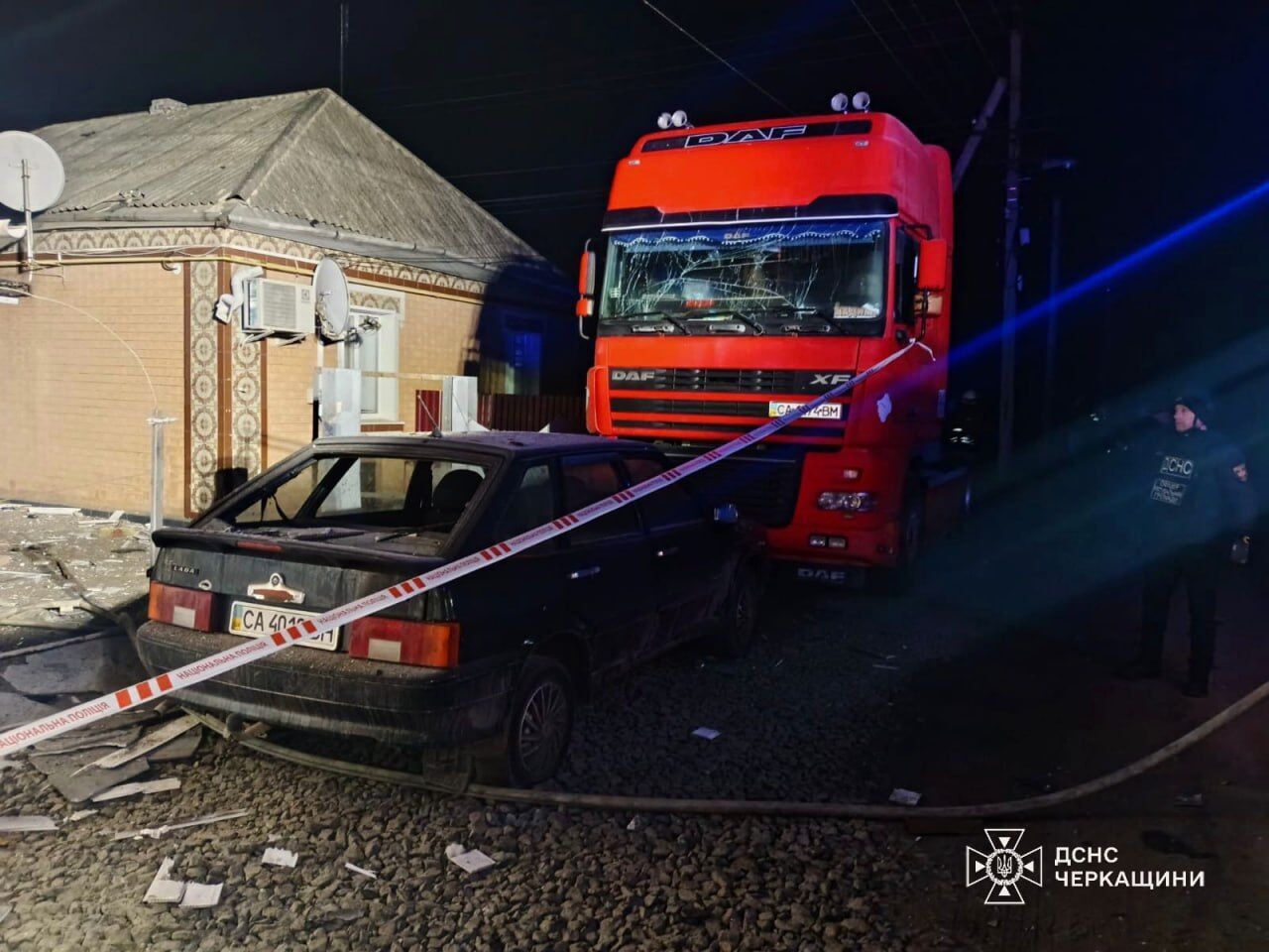 Україна була під масованою атакою "Шахедів" і ракет: є жертви і поранені, пошкоджено інфраструктуру. Всі деталі і фото