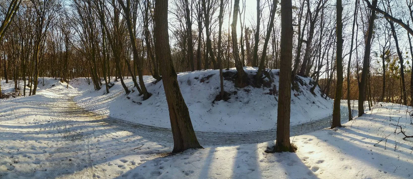В Киеве до сих пор можно увидеть уникальную "Танковую дорогу", которой около 200 лет. История и фото