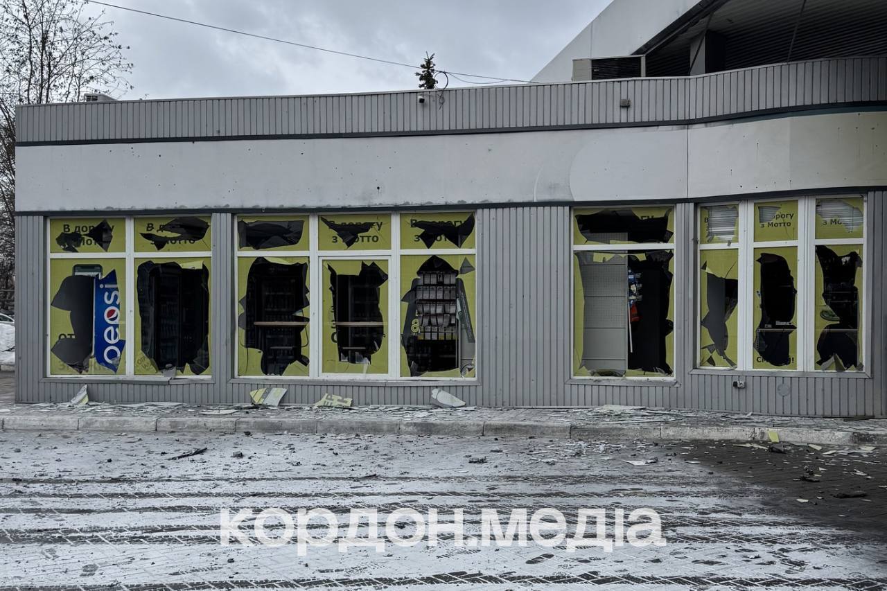 РФ ударила по трем АЗС на Сумщине за 2 дня: есть погибший