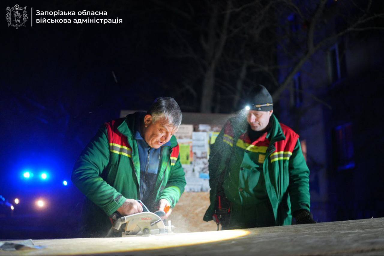 Россия ударила по Запорожью: ранения получил младенец. Фото