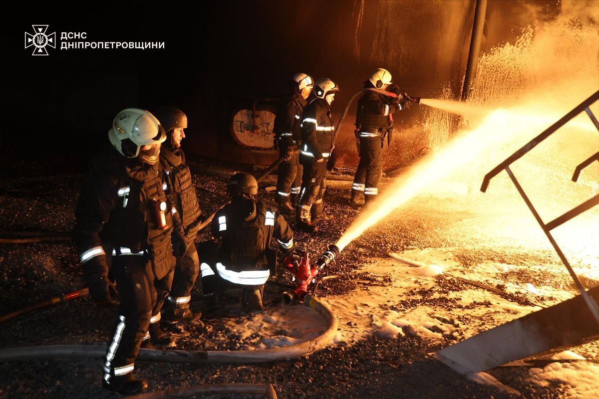 Україна була під масованою атакою "Шахедів" і ракет: є жертви і поранені, пошкоджено інфраструктуру. Всі деталі і фото