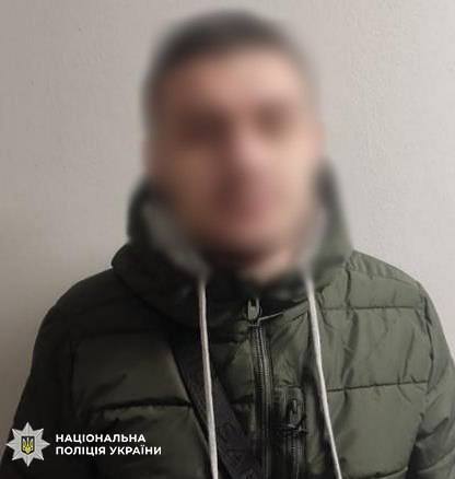 Як у 90-тих: у Києві рецидивісти влаштували зухвале пограбування. Фото