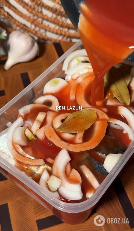 Пікантна маринована скумбрія: як приготувати в домашніх умовах