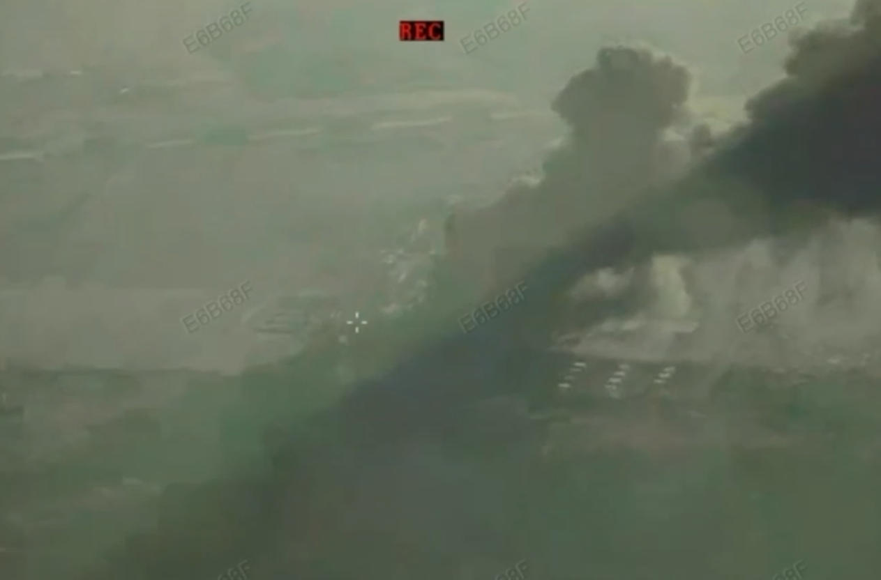 ВСУ поразили важные объекты врага в районе Донецкого аэропорта: есть еще ряд попаданий. Видео