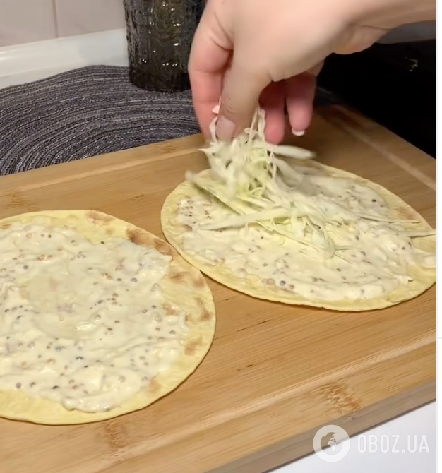 Хрустящие конвертики из лаваша 2 минуты: делимся самых легким рецептом