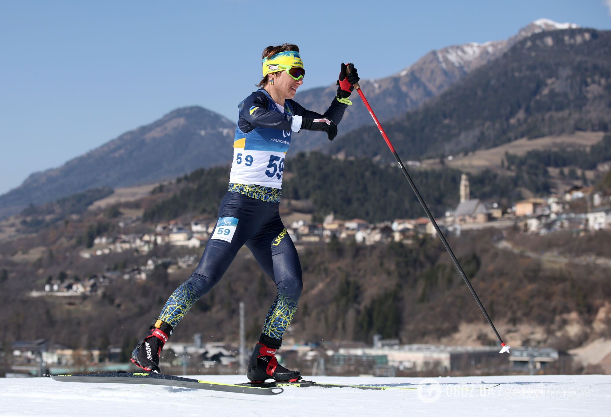 Українську біатлоністку-чемпіонку змусили прибрати напис "Stop War" на Паралімпіаді-2026. Фотофакт
