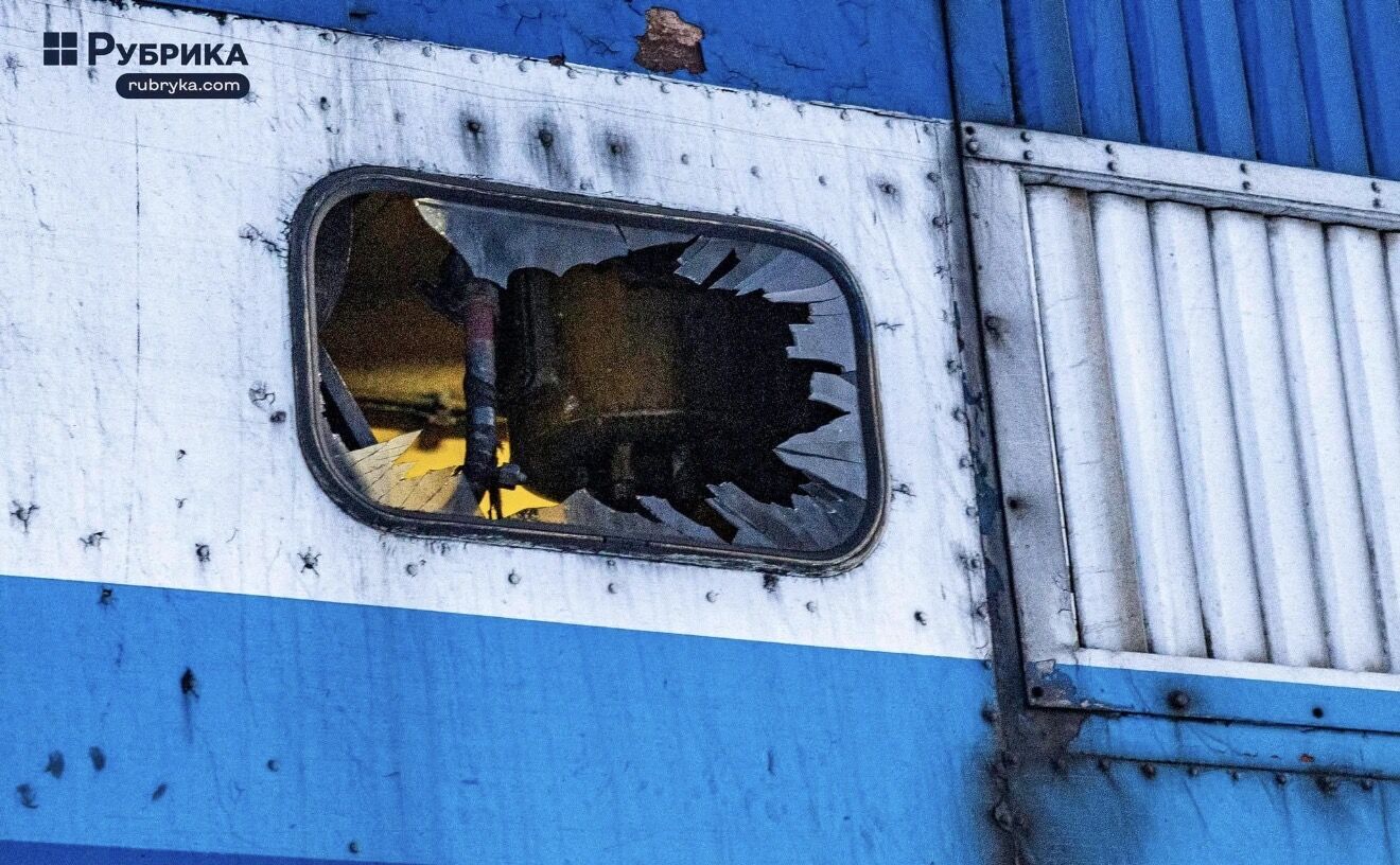 Российский БПЛА попал в поезд "Киев-Сумы": на момент атаки в нем было около 200 пассажиров