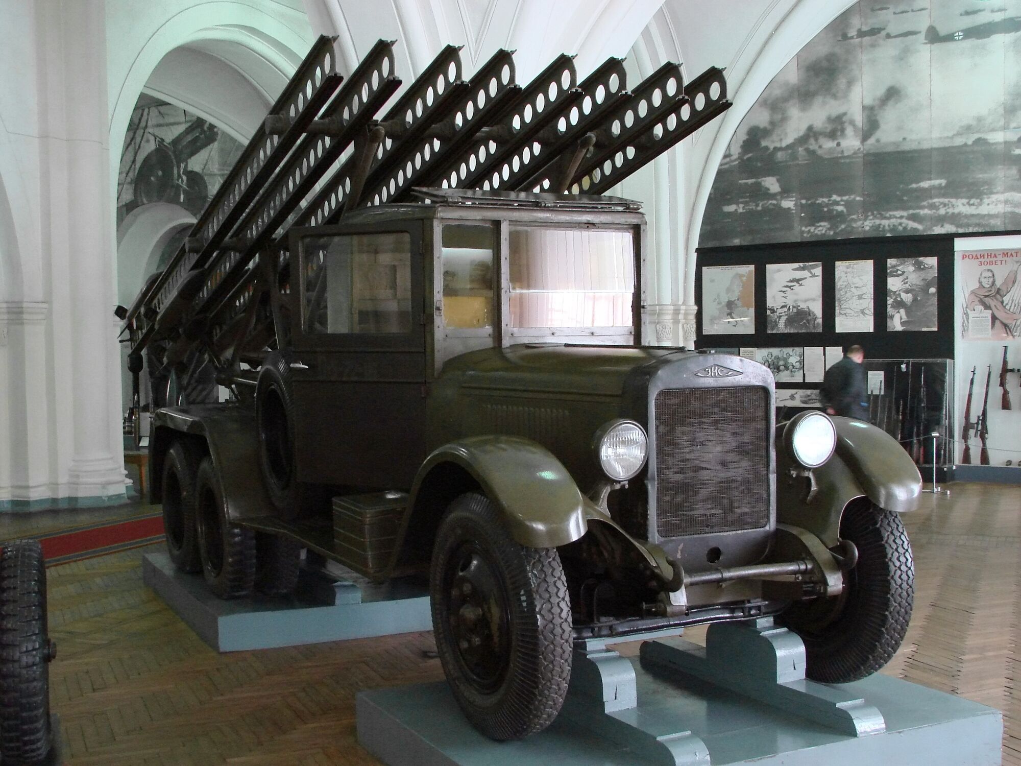 Іран обстріляв посольство США в Багдаді радянськими ракетами "Катюша" – медіа