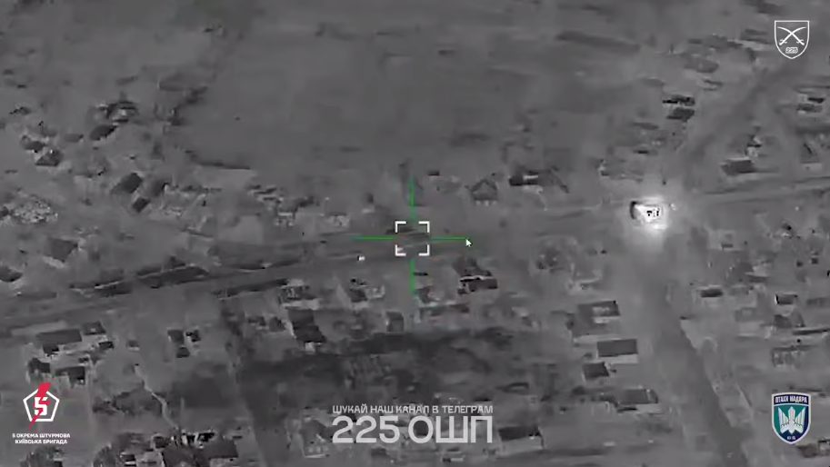 ЗСУ розбили дронами броньовану колону окупантів на Гуляйпільському напрямку. Відео