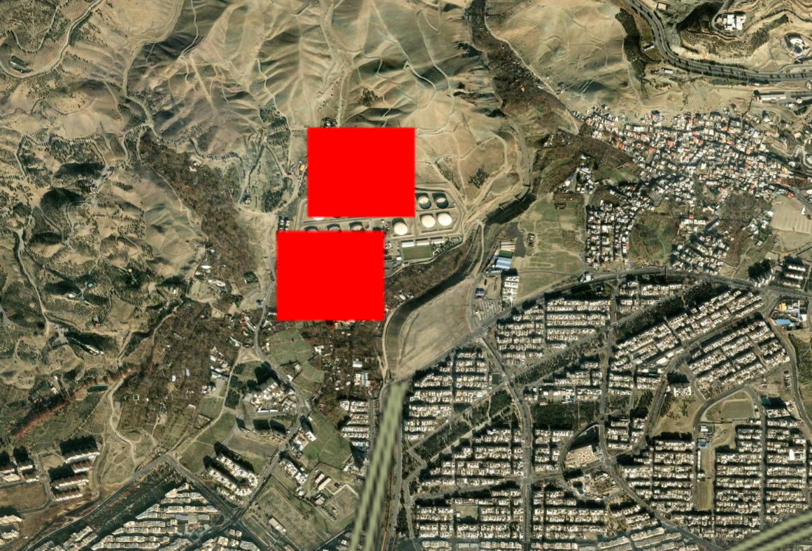 Над Тегераном йде чорний дощ після ударів США та Ізраїлю по нафтових об'єктах