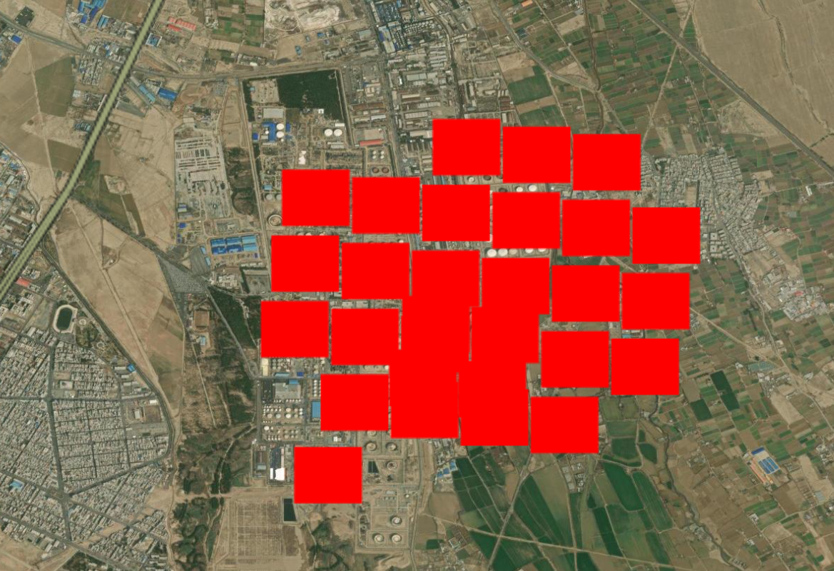 Над Тегераном йде чорний дощ після ударів США та Ізраїлю по нафтових об'єктах
