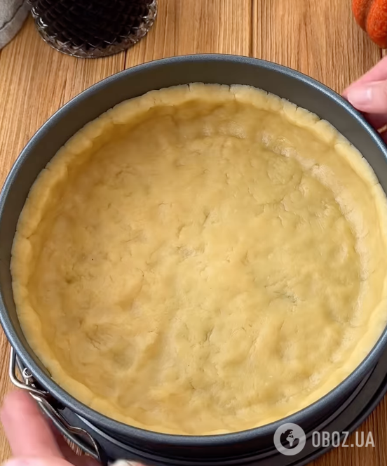 Смачний сирно-грибний кіш за 30 хвилин: рецепт апетитної закуски, коли гості на порозі