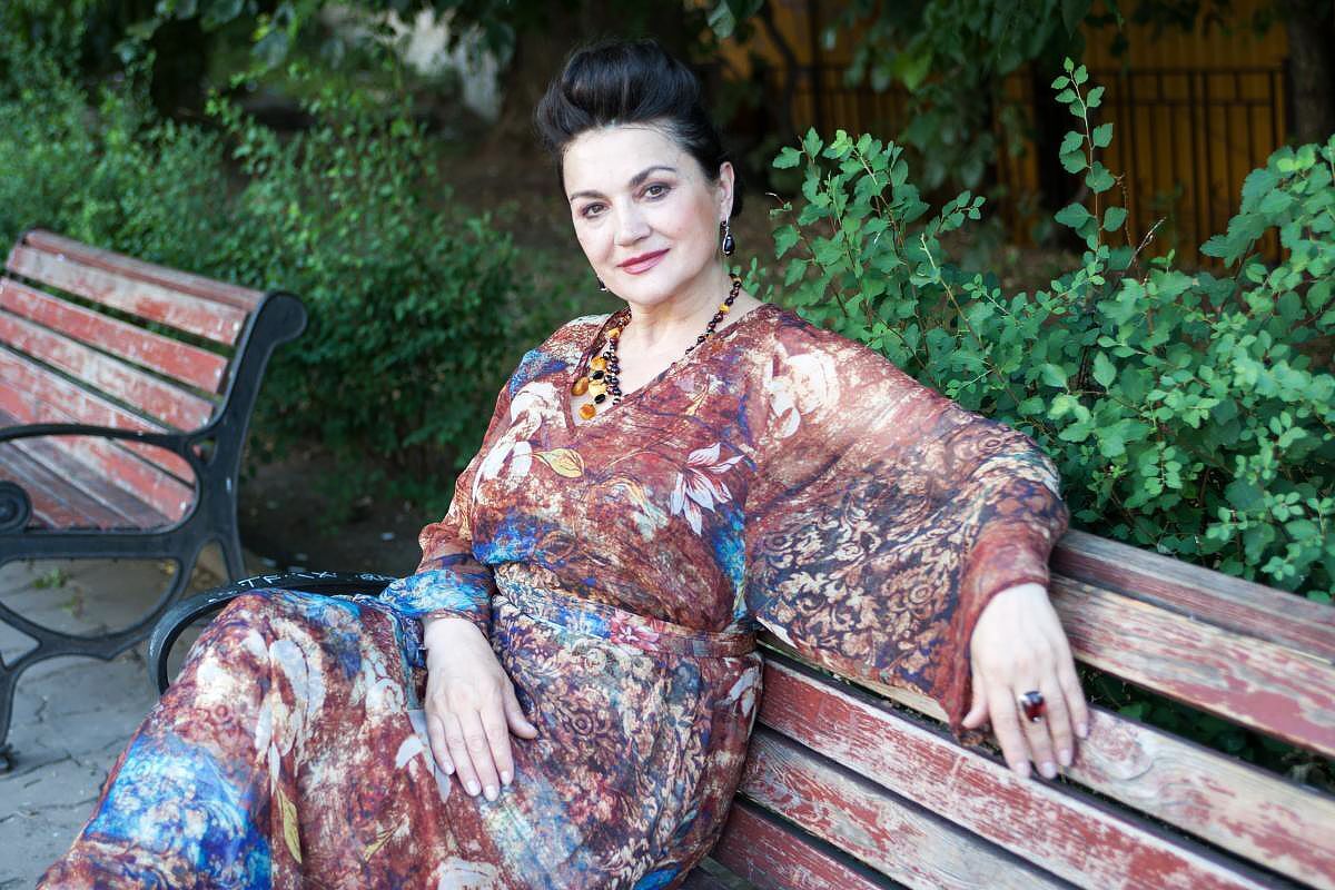 Кастинг у "ВІА Гру", хрещений – культовий росіянин і релігійний поворот. Куди зникла та як живе єдина донька Наталії Сумської