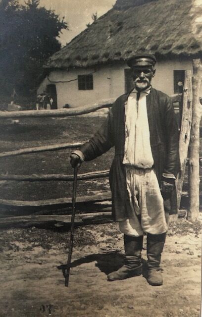 Родич Тараса Шевченка зробив унікальні кадри його Батьківщини: архівні фото