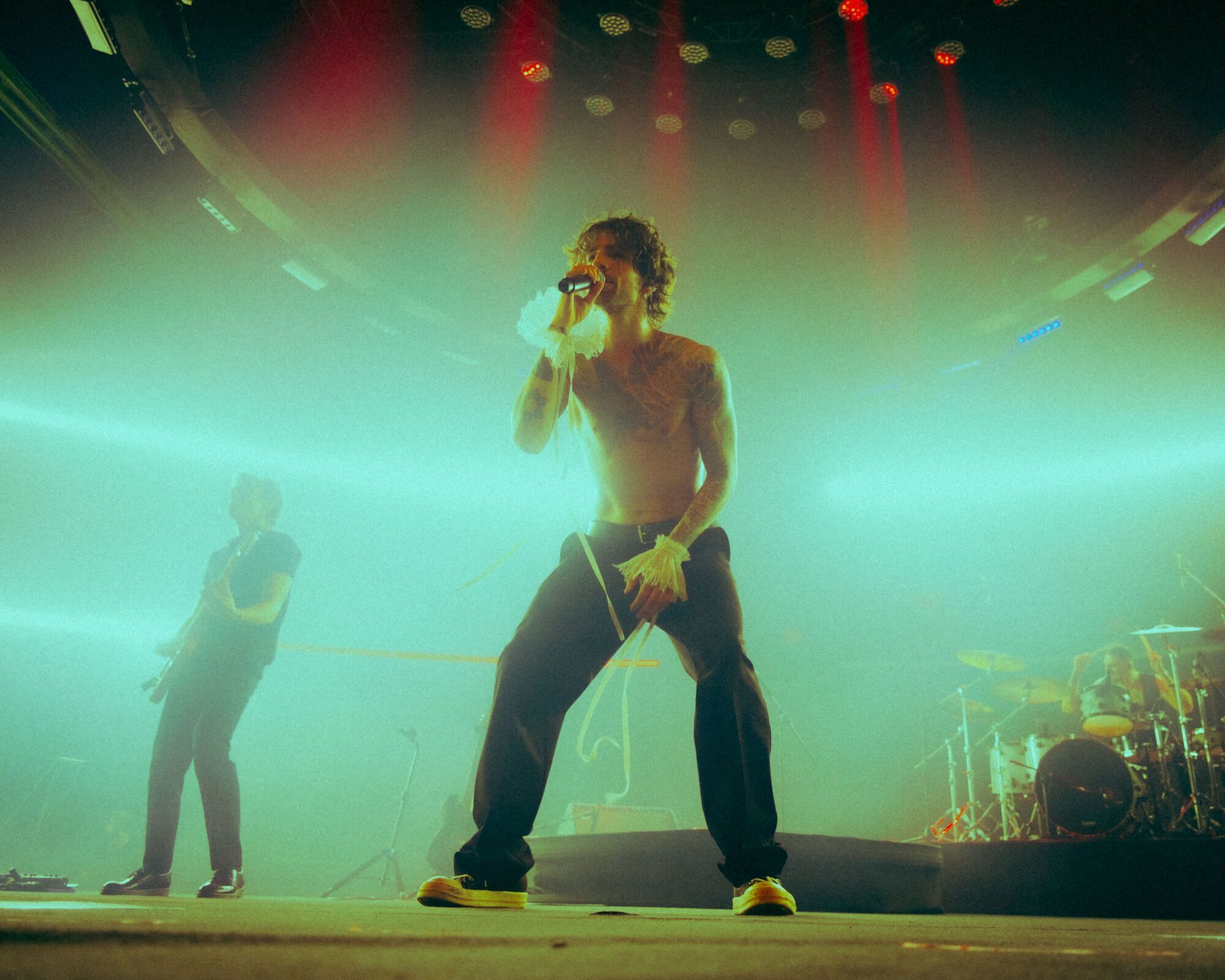 Владимир Дантес на большом сольном концерте в Киеве презентовал EP "Треба йти"