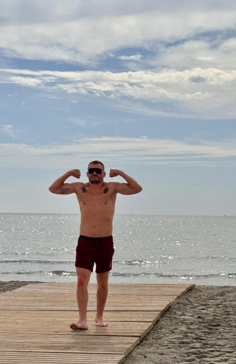 Серіалів на ніч не дивлюся:  Берінчик розповів, як проходить його типовий день та дав поради аматорам