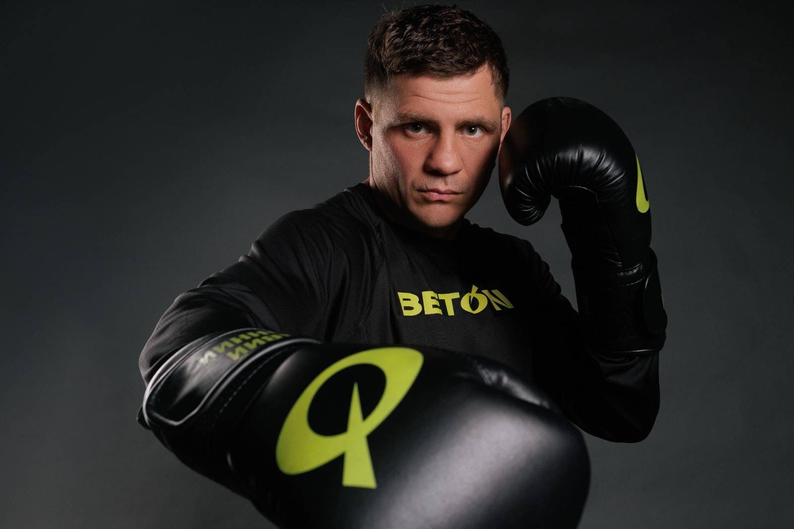 Серіалів на ніч не дивлюся:  Берінчик розповів, як проходить його типовий день та дав поради аматорам