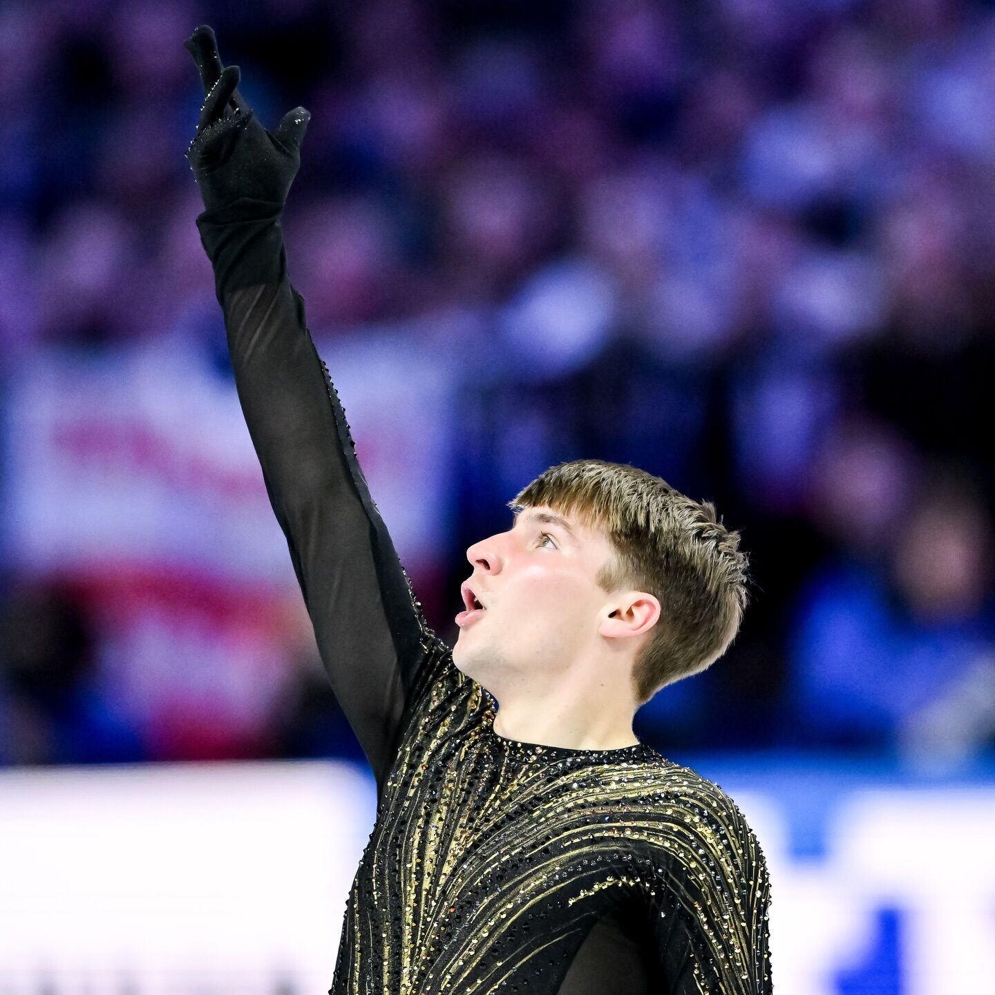 "Выживают в Одессе": американский фигурист несмотря на отца из России поддерживает Украину и близок с родными, которые сидят под обстрелами