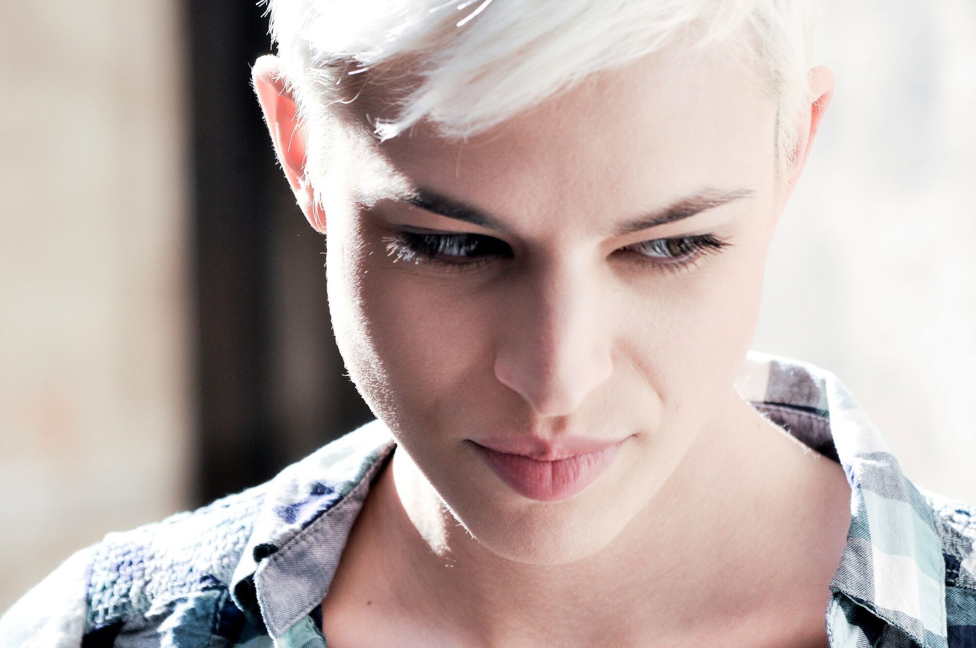 Популярні в 90-х стрижки повернулися в моду цієї весни: фото