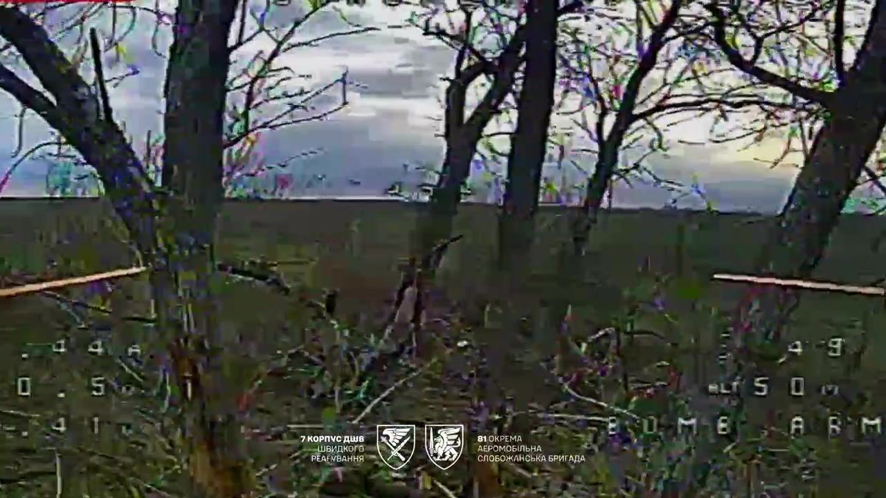 Враг хотел прорвать позиции: украинские военные остановили крупнейший мотоштурм на Славянском направлении с начала года. Видео