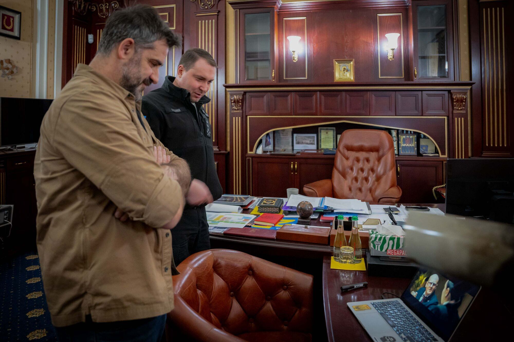 Режиссер фильма "Киллхаус" Левицкий встретился с Будановым и поблагодарил за вклад ГУР в создание фильма