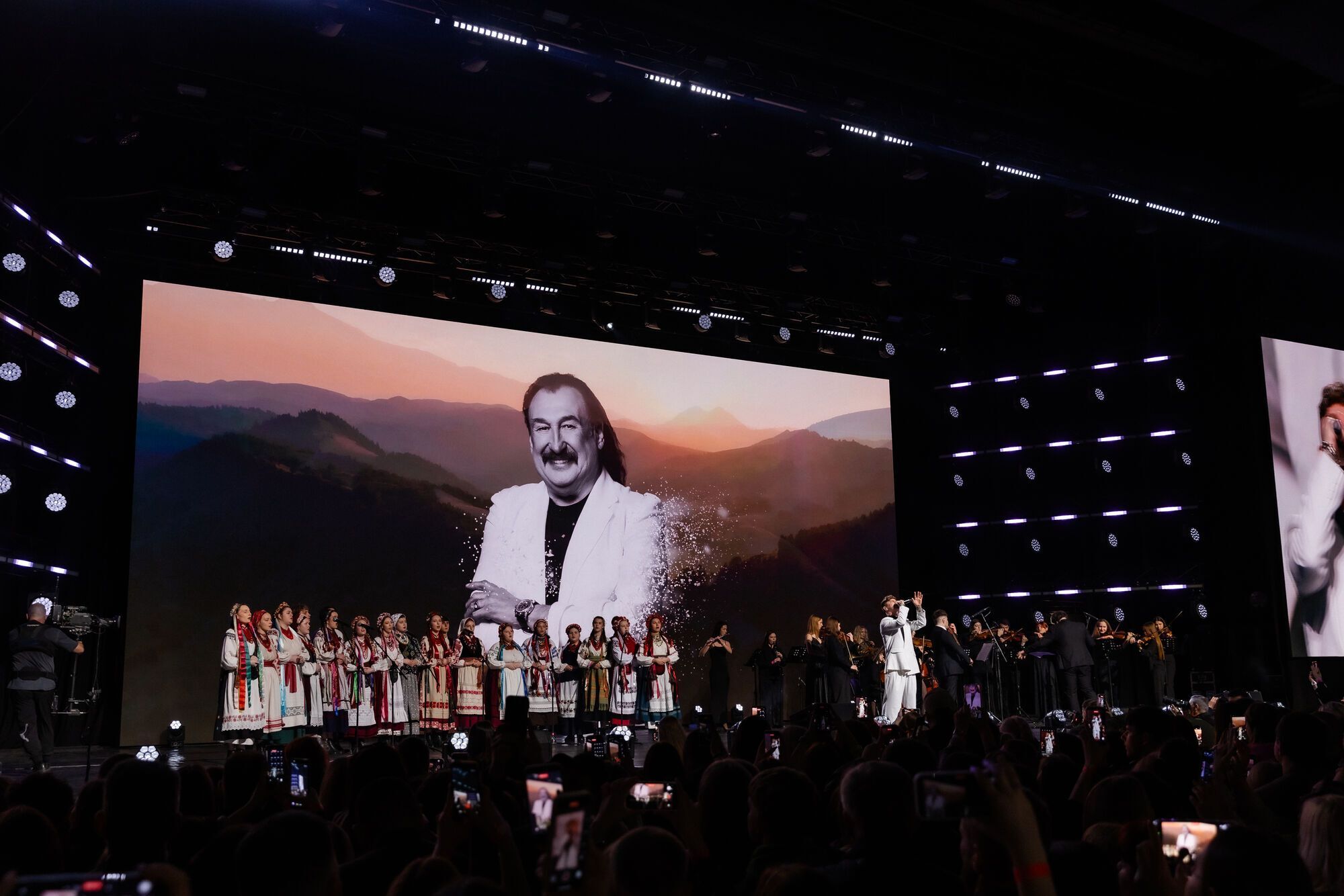 Солд-аут і петиція про Героя України: як у Києві відбувся концерт пам’яті Степана Гіги