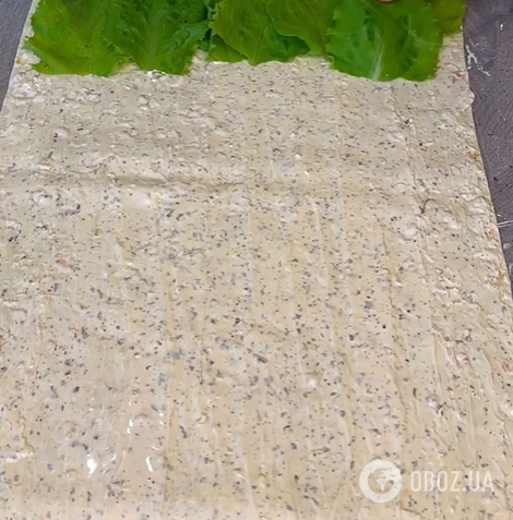 Быстрая закуска из лаваша за 15 минут: используйте курицу, овощи и зелень