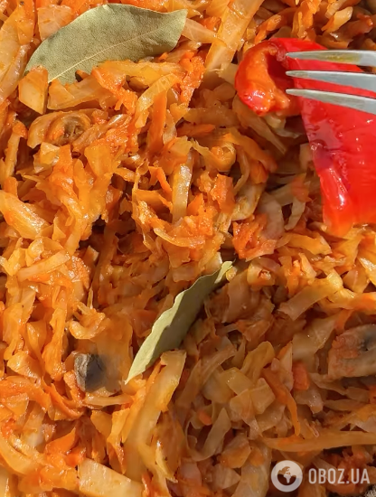 Тушкована капуста з оригінальним інгредієнтом: ділимося легким рецептом