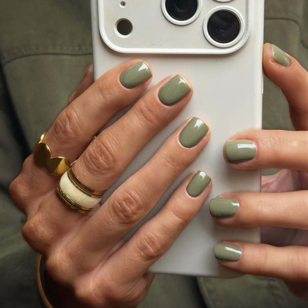 Подойдут каждой: 8 универсальных цветов маникюра