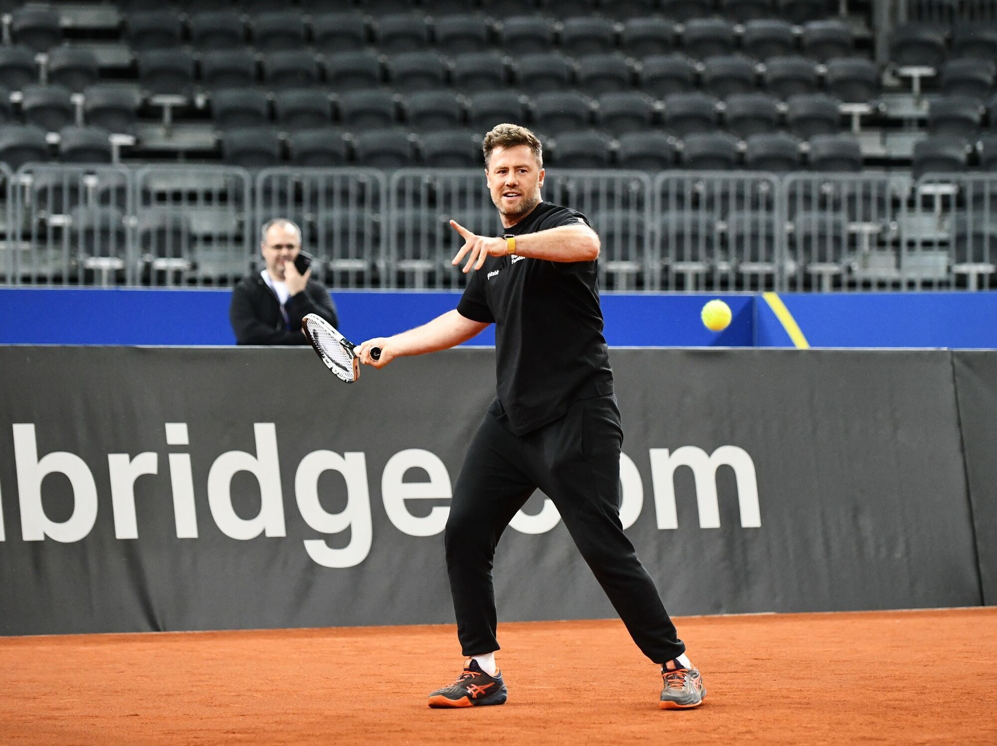 Збірна України з феєричної перемоги розпочала ЧС з тенісу, навісивши 6:0 Польщі