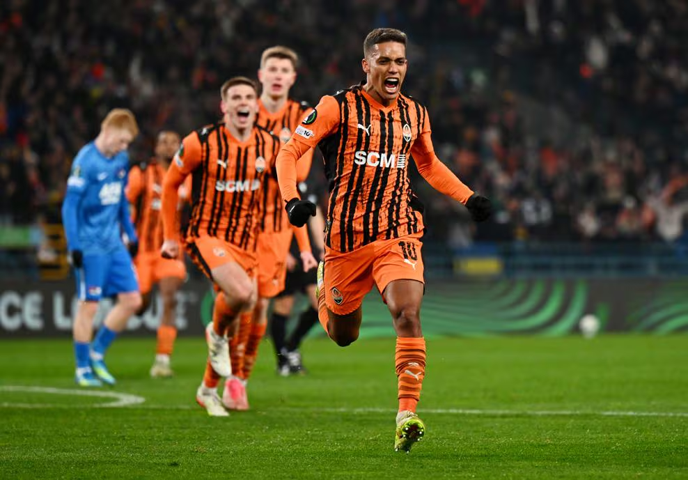 Непереконливий розгром. Чому 3:0 від "Шахтаря" проти АЗ – це не про гарантію півфіналу Ліги конференцій? Огляд гри